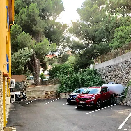 23 Rue Rolland *
